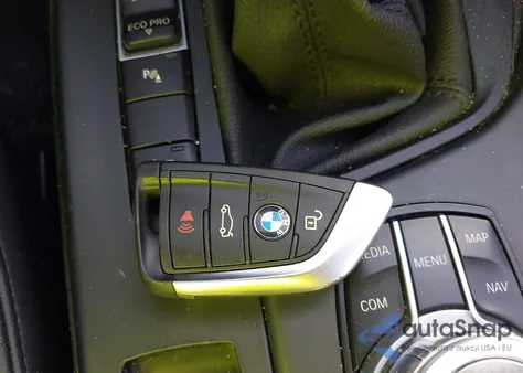 2019 BMW X1 xDrive28I z USA, uszkodzony, nr VIN WBXHT3C52K5L90739